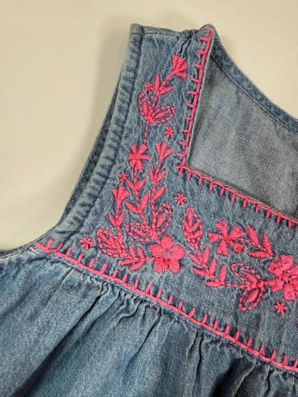 GAP Denim Girls 6-7 Embroidered Chambray Dress‎ Floral Boho Summer Cottagecore